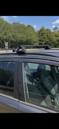 Thule roof rack - thule, black